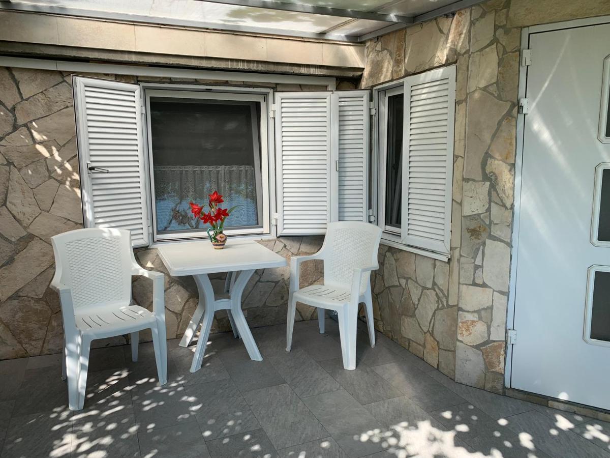 Apartments Mirian Petrovac Exterior photo