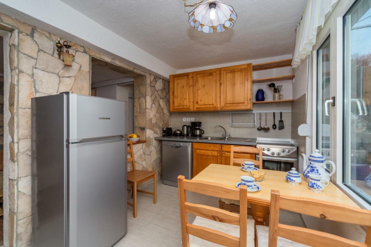 Apartments Mirian Petrovac Exterior photo
